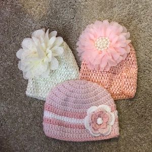 3 infants hat